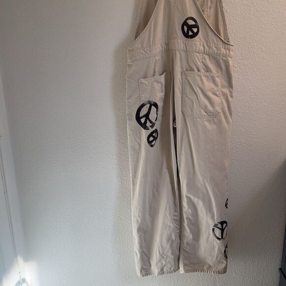 Free People Ziggy Overalls Peace Sign - Picture 14 of 15